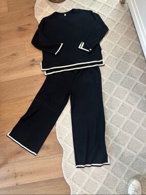 Women’s Black Knit Wide-Leg matching sweater set with Cream Trim